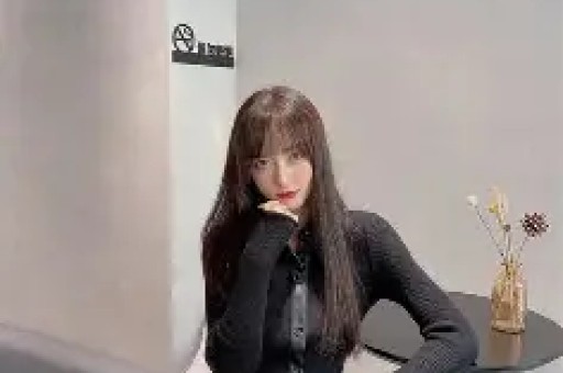 演员肖旭被曝出轨其宣布结婚当天前女友石蕊发文控诉：长达13年的感情竟以“8年背叛”收场
